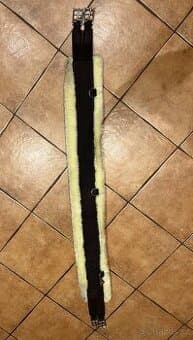 Podbrisnik Kentucky hnědý 140 cm