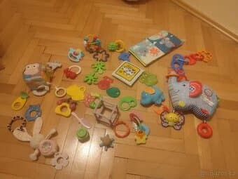 Dětské hračky MIX