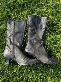 Dámské kozačky vel 38