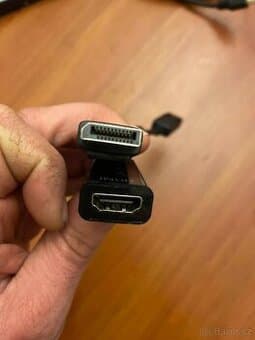 Displayport -> HDMI adaptér