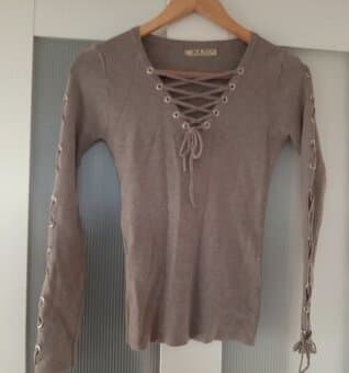 Nový svetr, vel. 36