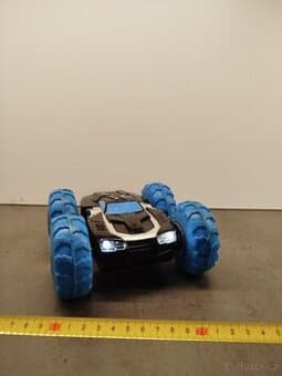 PRODÁM MODRÉ AUTO NA DO