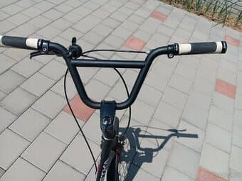 Koloběžka Kostka Street