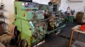 Soustruh SU 50AT/1000, rok 1992, použitý