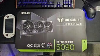 ASUS TUF RTX 5090 OC