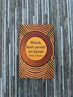 Mnich, který prodal své ferrari