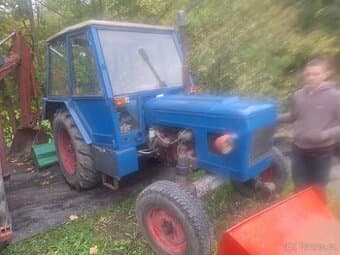 Prodám traktor zetor 5511