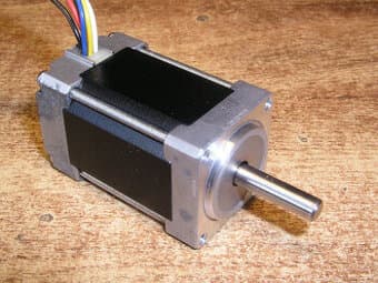 Krokový motor TAMAGAWA TS3641N2E3, NEMA 11