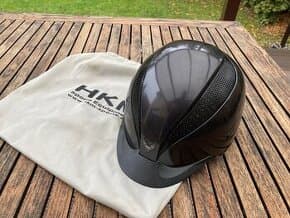 Prodám jezdeckou helmu velikost S zn. HKM