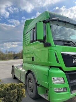 Prodám Traktor kolový Man TGA 18.480 raktor 4x4 hydrodrive
