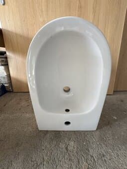 Závěsný bidet - nový