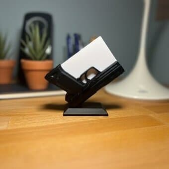 Dekorativní stojánek na vizitky Heckler & Koch USP