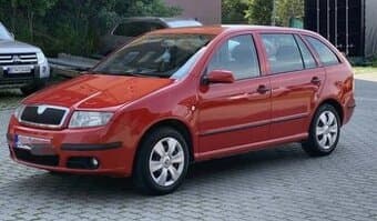 Škoda Fabia combi Pronájem aut