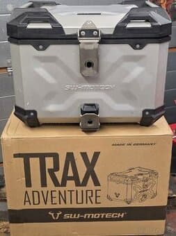 kufr TraX Adventure 38 L top box stříbrný