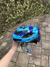 cyklistická helma Specialized