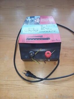 Elektrický ohradník 230v