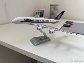 Model Airbus A380 1:400
