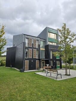 Práce úklid apartmánu