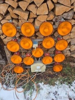 Světelná šipka dopravní značení