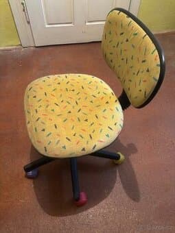 Dětská otočná kancelářská židle