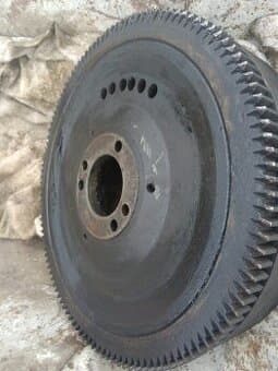 Setrvacnik s ozubenym vencem ZETOR 4001