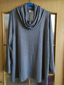 DÁMSKÝ PRUŽNÝ SVETR C&A VEL.52/54