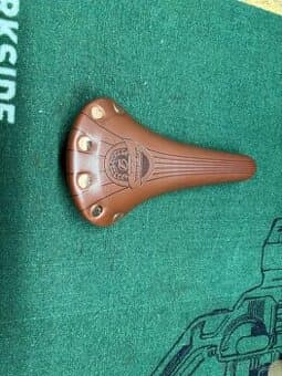 DDK sedlo - retro vzhled