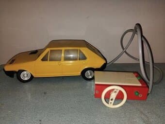 Auta na dálková ovládání