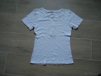 Dámské bílé tričko