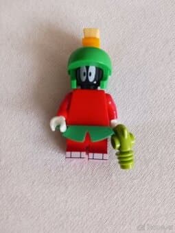 PRODÁM ORIGINAL LEGO FIGURKY SBĚRATELSKÉ LOONEY TUNES