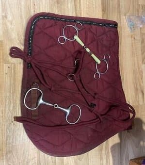 Podsedlovka udidla provazovka