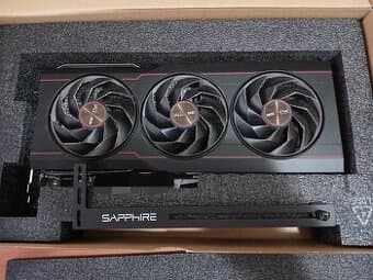 Sapphire Radeon RX 7900 XTX PULSE 24GB GDDR6