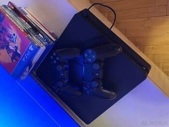 PS4 Slim 500GB + 2 originální ovladače + 9 TOP her – ihned k