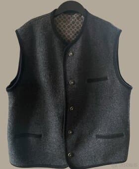 Dámská vesta v selském stylu