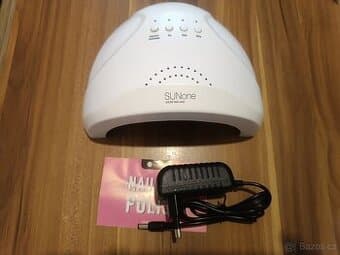 UV LED lampa na nehty SUNone - nová