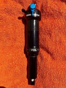 Tlumič Fox Float DPS 230x60