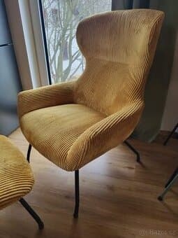 Křeslo ušák Conor medobé