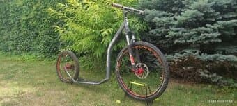 Koloběžka CRUSSIS Cross 6.3