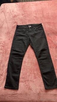 Černé džíny vel 42 zn. Ever.me