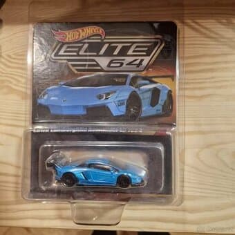 Hot Wheels Elite 64 Lamborghini Aventador LP700-4