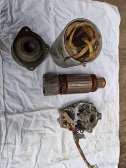 Dily starteru Zetor crystal