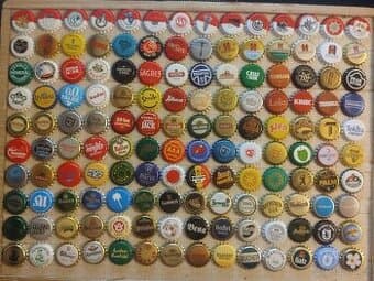 Koupím vršky, zátky, korunkové uzávěry od piva, lima, olejů