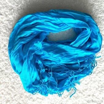 Nový dámský tyrkysový šátek