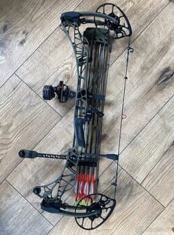 MATHEWS LIFT + příslušenství za více než 130,000 Kč - TOP