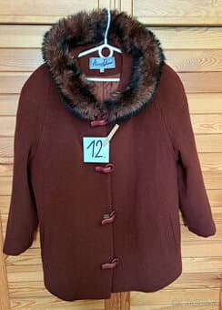 Kabátek s kap.vel:M až L.