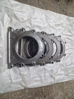 Zadní vika motoru zetor crystal