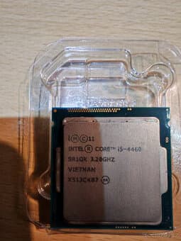 P: Procesor Intel i5-4460