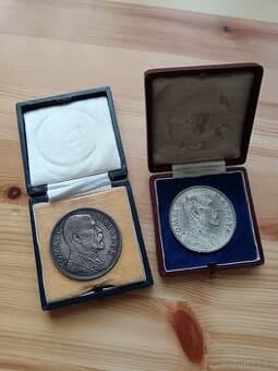 AG medaile T.G.Masaryk 42 mm obě verze orig. etue Kremnica