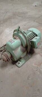 El.motor s převodovkou 5x