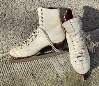 Prodám dámské brusle vel. č.4